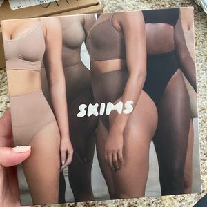 SKIMS Core Control Thong